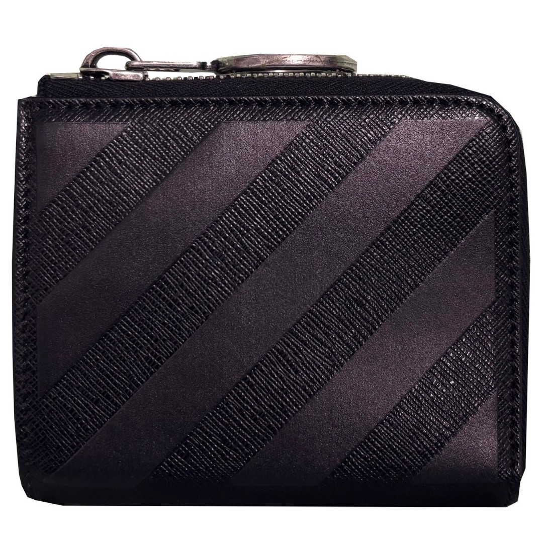 Черный бумажник с диагональной застежкой-молнией в беловатом переплете