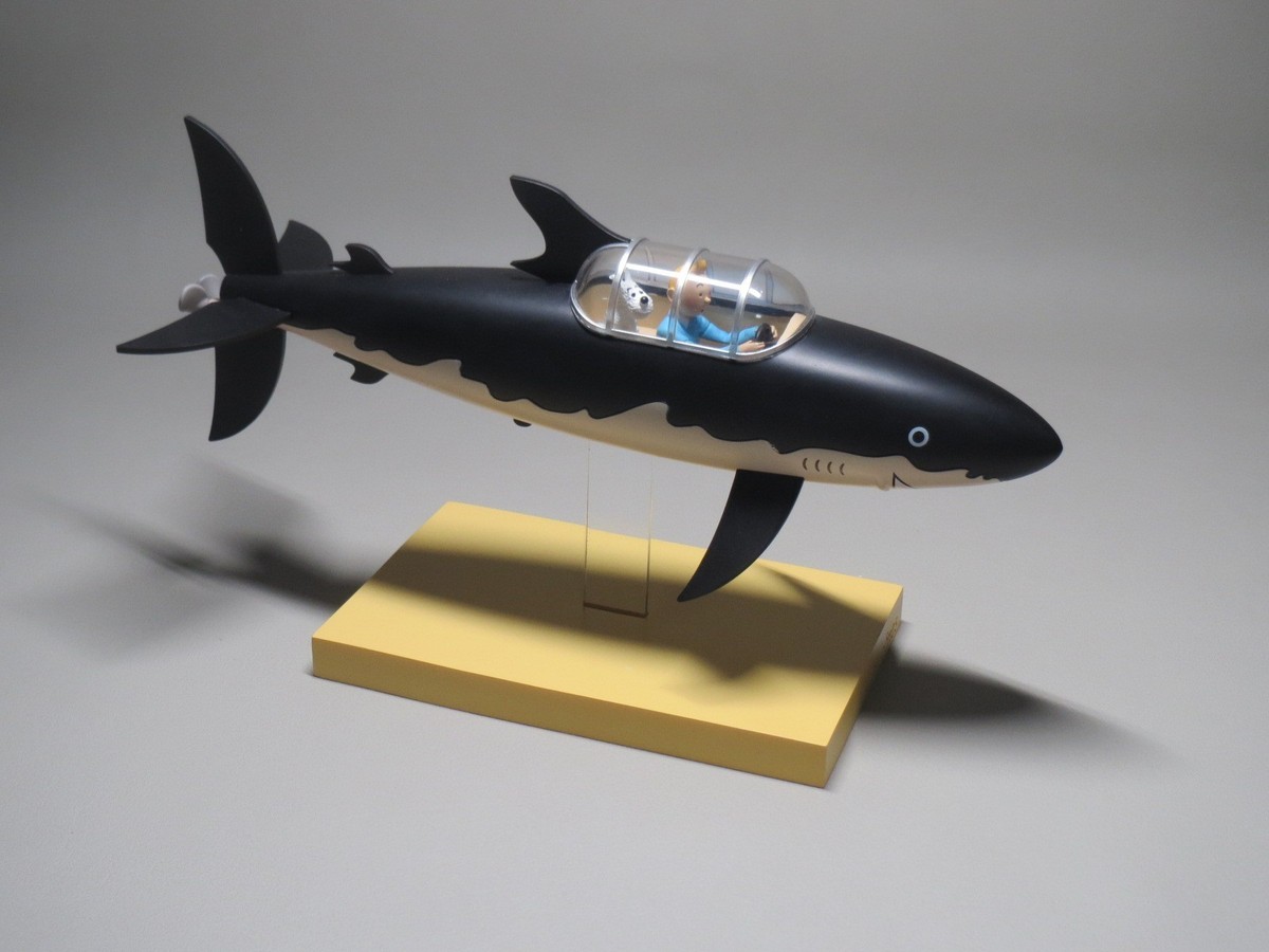 Tintin and Snowy in the Submarine Shark. 26.5 cm (Moulinsart 46402