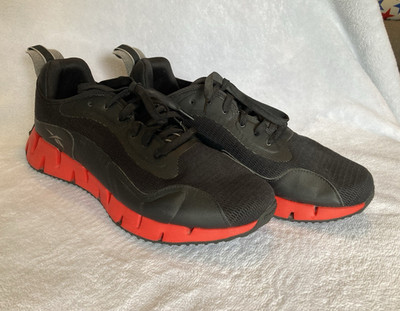 Reebok Zig Dynamica Men s Low Top Lace-Up Running Sneakers Black/Red Rubber Sole