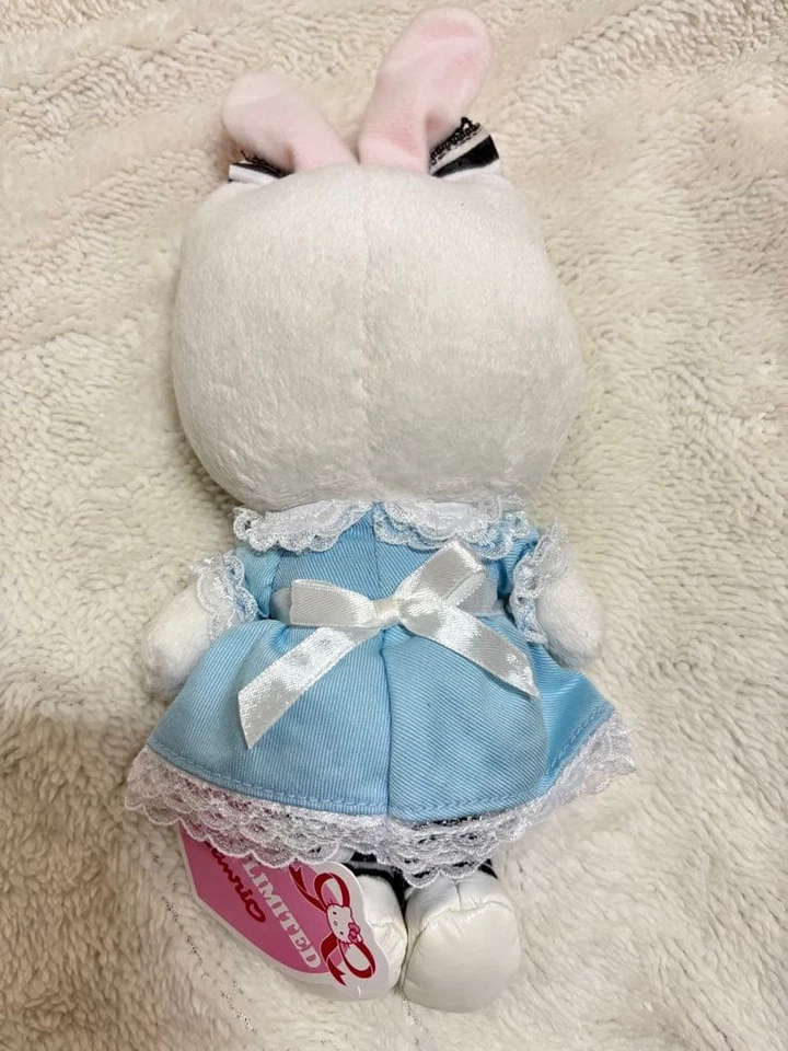 Peluche Alice au pays des merveilles Hello Kitty robe bleue oreilles de... - Photo 3/4