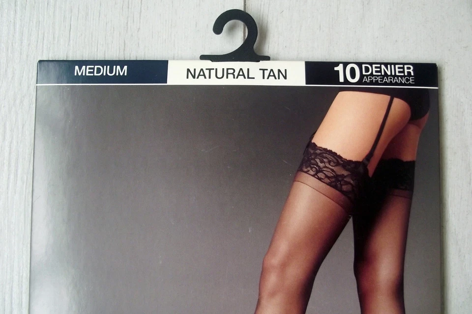 Marks & Spencer 10 Denier Ultrasheer Lace Top Matt Stockings Medium/Natural Tan - Image 3 of 4