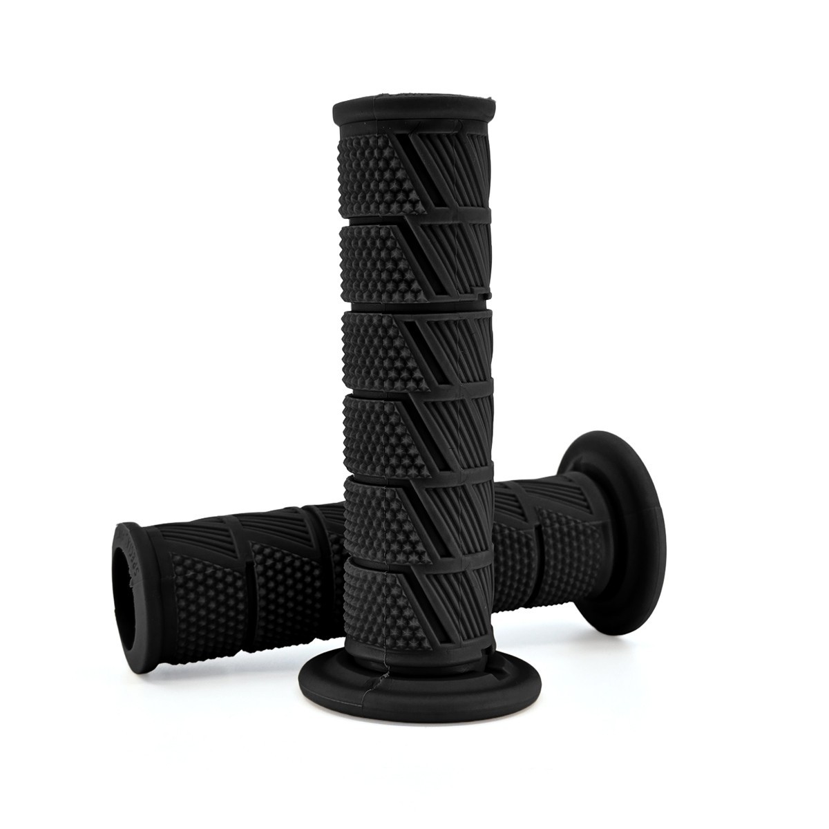 Motorcycle Handlebar Grips 7/8" 22mm &ndash; Vintage Cafe Racer JDM Diamond Rubber
