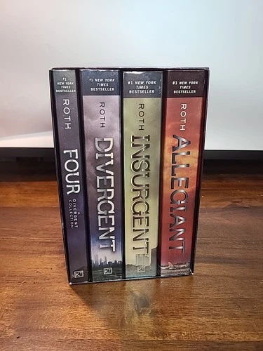 Divergent Series Box Set 1-4, Paperback Great Condition