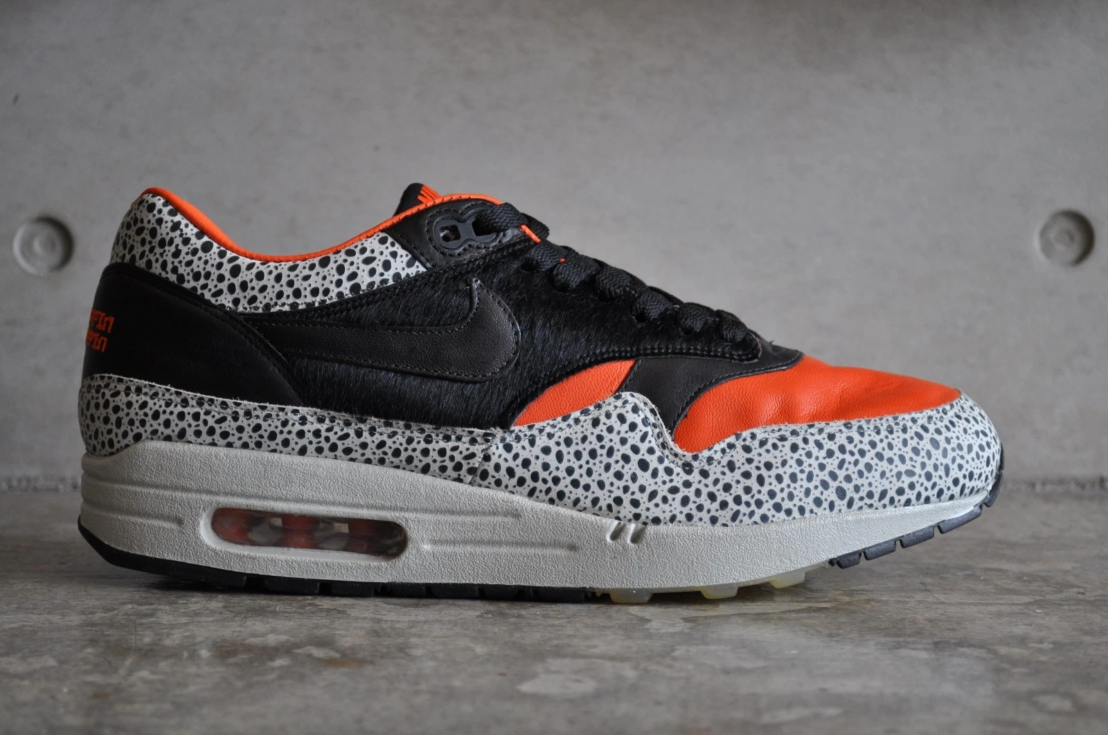 Nike Air Max 1 Supreme QK Safari 2008   Saftey Orange/Noir PAIRE IMPAIRE 7 8 UK 