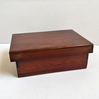 Vintage Wood Lacquer Lidded Box 11''x8''x4'' Dark Brown E1-539