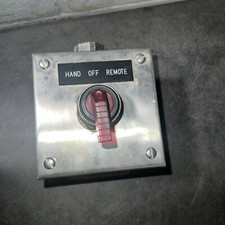 Square D Enclosure With Hand, Off, Remote Buttons