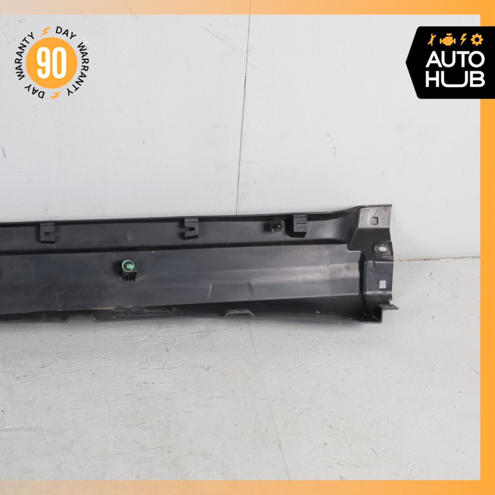 17-20 Maserati Levante M161 Right Side Rocker Panel Side Skirt OEM 64k