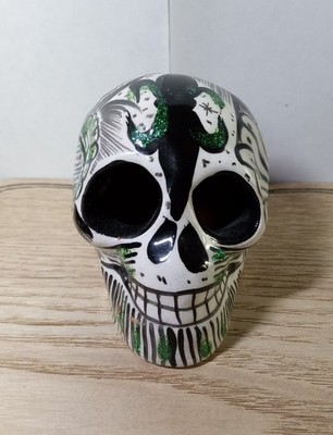 Mexico Sugar Skull Day Of The Dead Red Clay Ceramic 2 1/2'' Tall Glitter