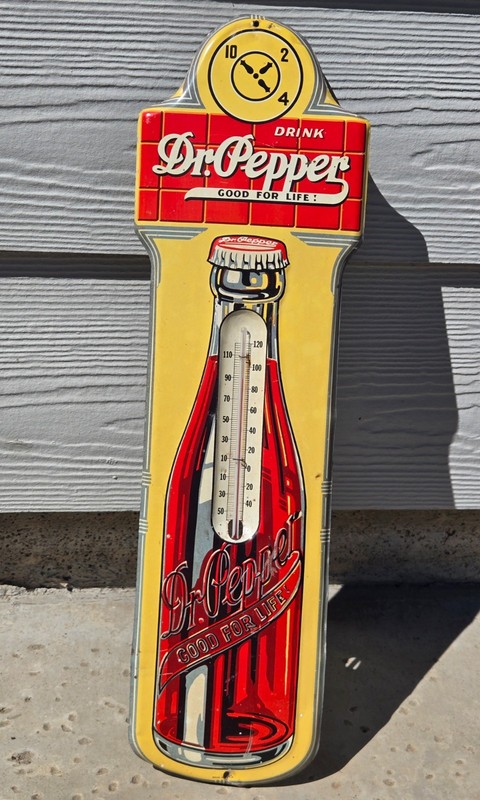 HIGHLY COLLECTIBLE and HTF 1930s DRINK DR. PEPPER "GOOD FOR LIFE" THERMOMETER