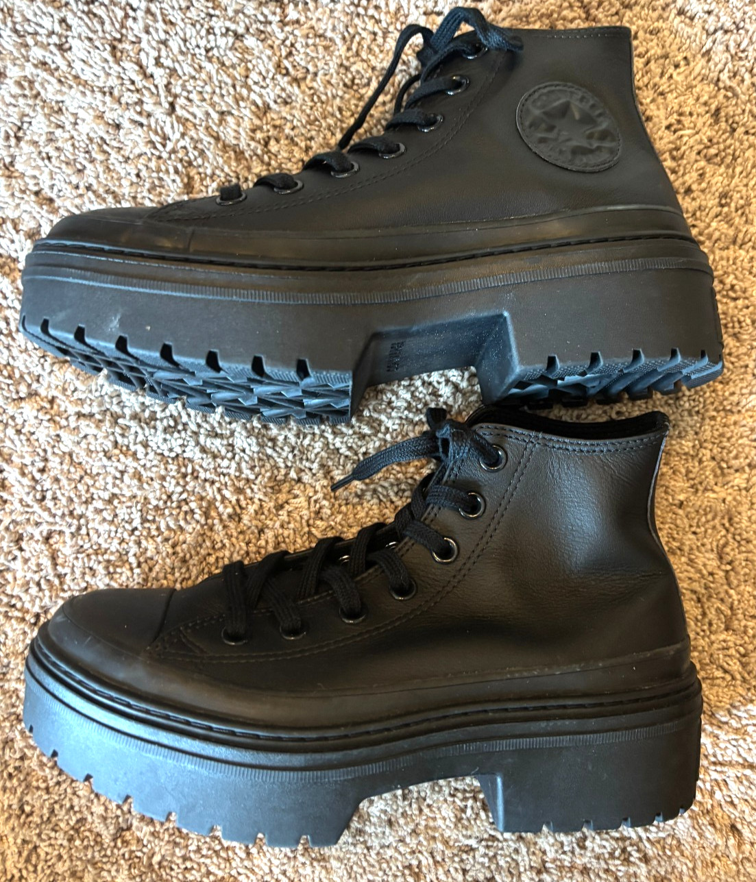 Converse Shoes Black Leather High Top Women’s 7 NEW thumbnail 2