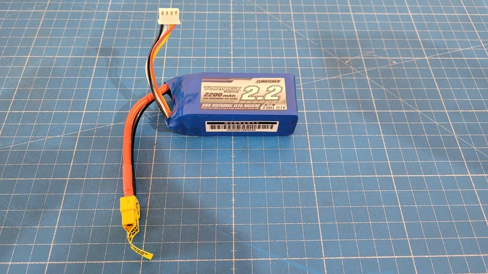 Turnigy 2200mAh 3S (11.1V) 30C Shorty LiPo Battery Pack w/XT60_0.16_5 - Bild 4 von 4