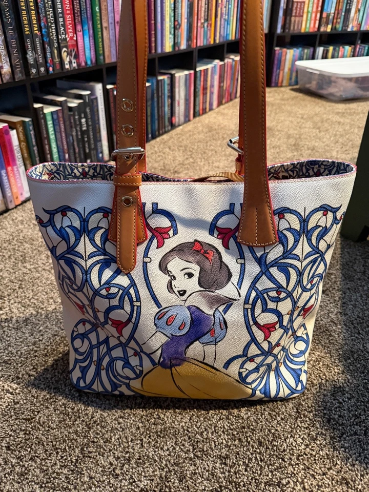 Exclusivo Bolso Emily Dooney And Bourke Blancanieves Grande Disney NUEVO CON ETIQUETA Foto 2 de 4