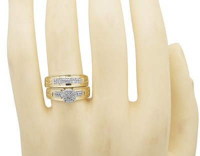 Set De 3 Bagues En Or 10K Avec Diamants - Marque Keepsake - Taille 7 & 11 - 8.1 Grammes