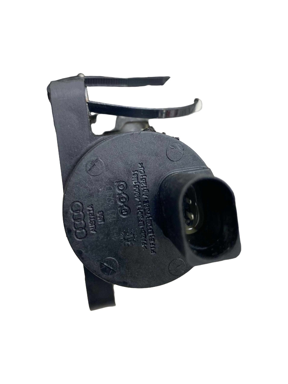 Bentley Bentayga 2015-2020 Solenoid valve P/N 4H0121671D