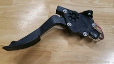 2010 - 14 SUBARU LEGACY 2.5I  ACCELERATOR GAS PEDAL  36010AG140
