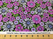 2013 Floral 100 cotton fabric sold by the yard 1567