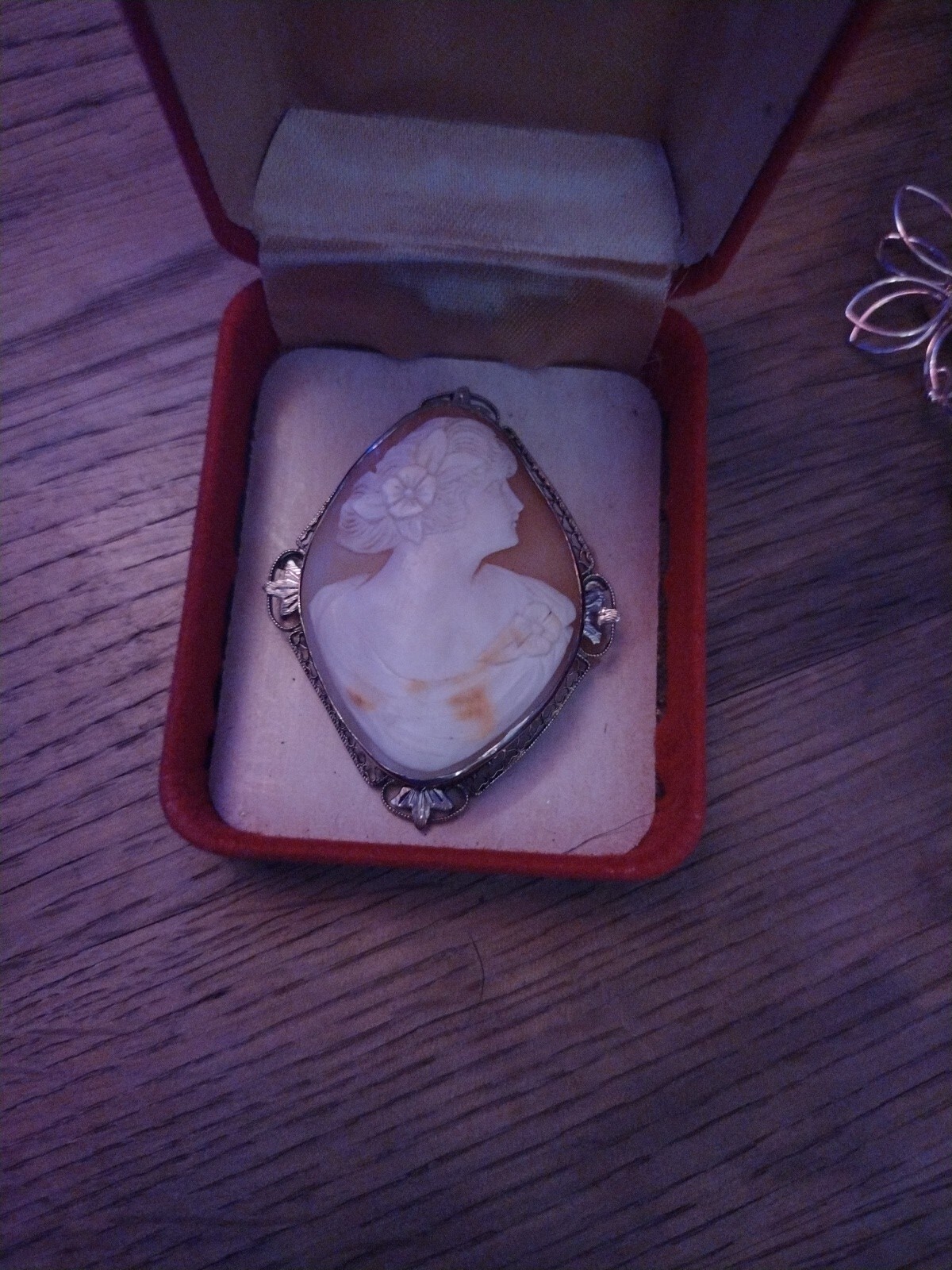 Antique cameo brooch pin pendant 10K gold Diamond old vintage