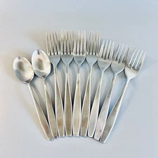 9 International TODAY Deluxe Stainless Flatware Dinner Forks Salad Teaspoon Fork