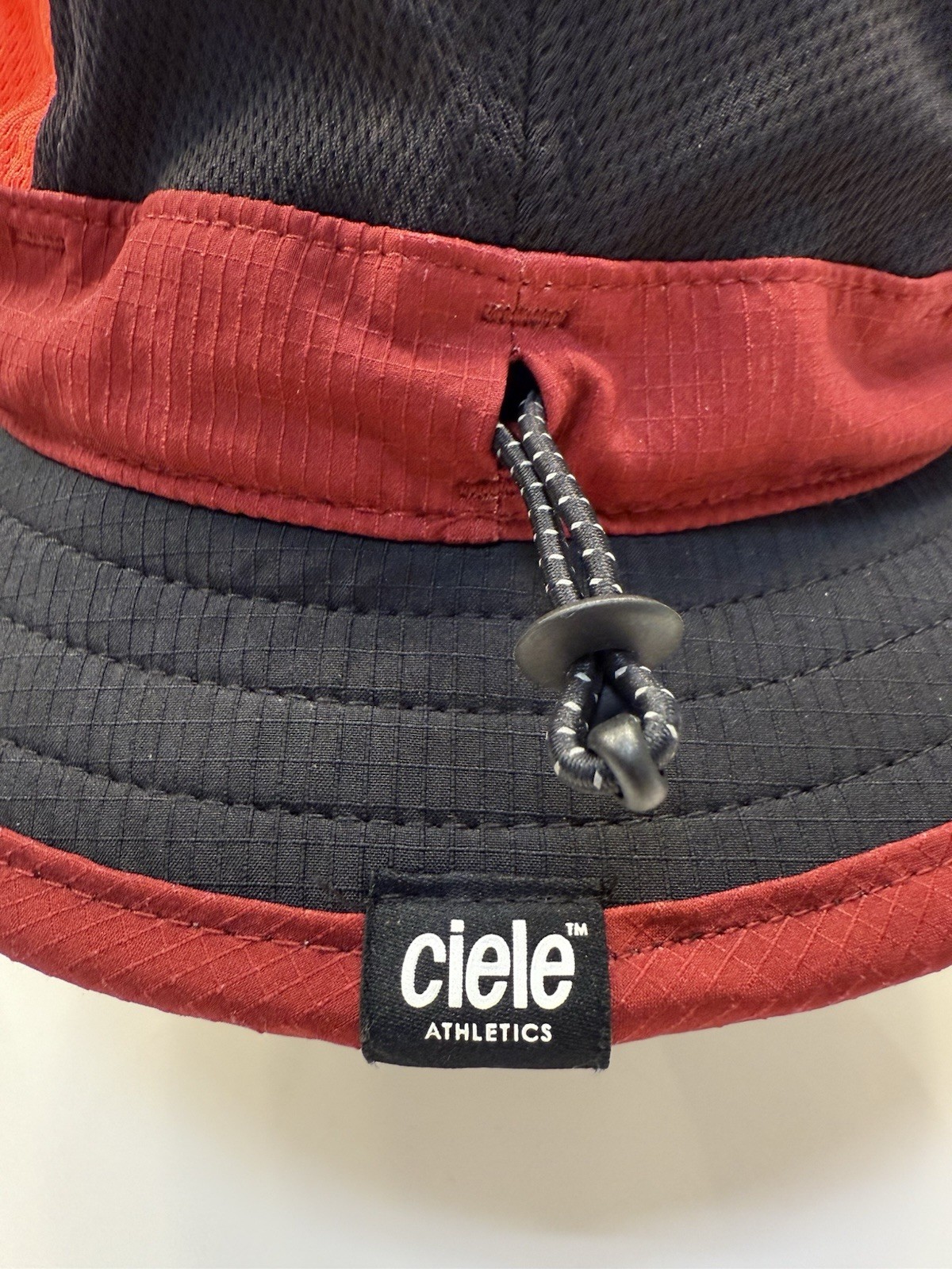 Ciele Athletics Go Bucket Cap Adult Sz S/M  Everybody Run Neon Orange Maroon Hat