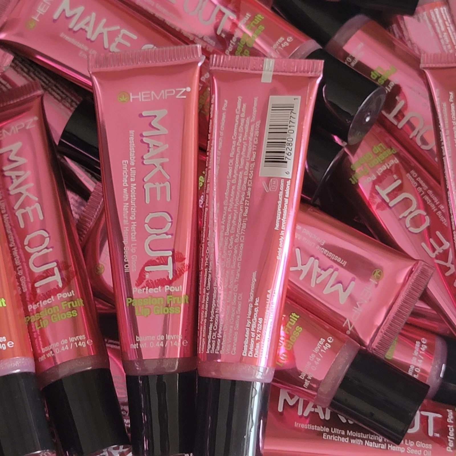 100 Lip Gloss HEMPZ MAKE OUT Perfect Pout Passion Fruit Lip Gloss 0.44 oz