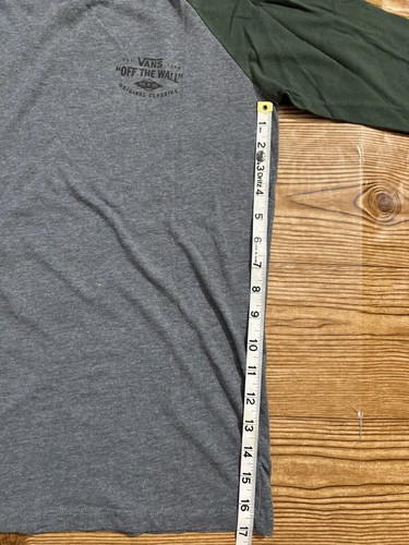Vans Off The Wall Skateboarding Gray W/ Green Raglan Long Sleeve Boys Size Large - Picture 8 of 11