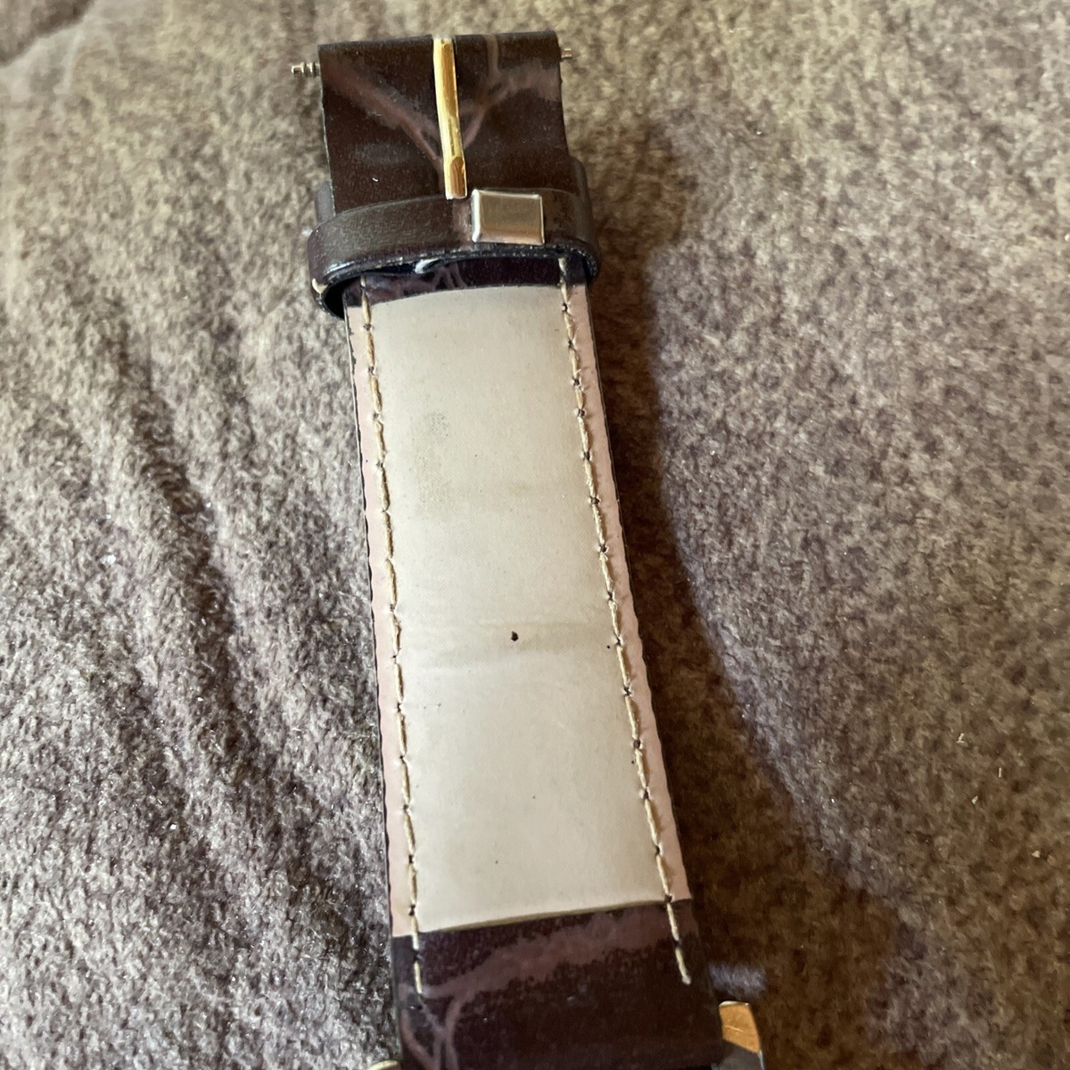 LTD Japan Movt White Dial Needs New Leather Band Unisex