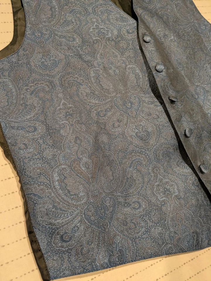  Brandon Michael Paisley Dress Vest Blue Black Button Front Medium USA - Image 3 of 4