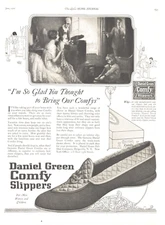 1922 Daniel Green Slippers Antique Print Ad Family Vacation Men Woman Children