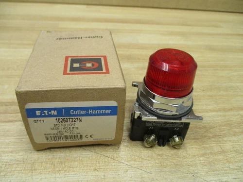 Eaton Cutler Hammer 10250T227N Standard Indicator Light Red Lens