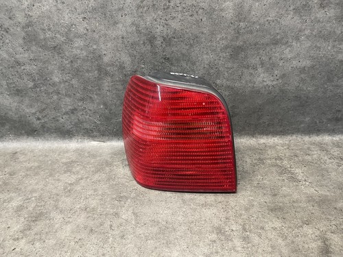 VW Polo 6N2 Rücklicht Rückleuchte Links #BK74-4