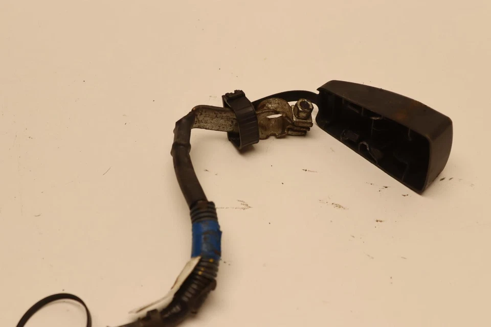 Cable arnés de cableado de batería positivo Infiniti QX56 QX80 2011-2013 OEM Foto 4 de 4