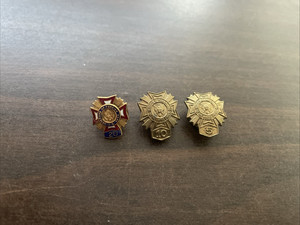 Vintage Veterans of Foreign Wars Pin Lot of 3 Pins Enamel And Metal/Korean War