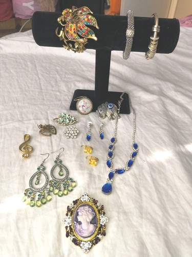 Gorgeous Vtg Sparkle Jewelry Lot 17pc