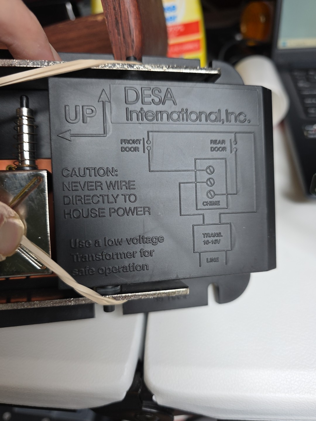 Heath Zenith Wired Solid Wood Door Chime, 2 Note Front Door, 1 Note Back Door