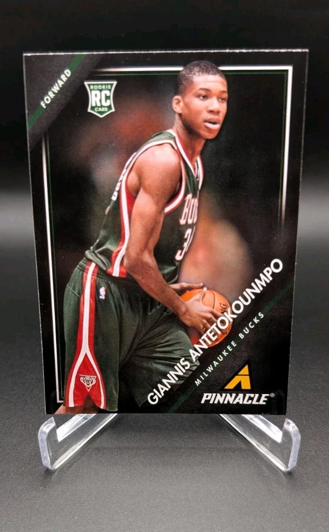 Giannis Antetokounmpo trading card