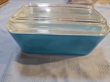 Vintage Pyrex Refrigerator Dish & Ribbed Lid 502-B 502-C Blue 6.5 X 4 USA