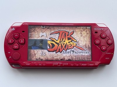 Sony PSP 2000 Slim Deep Red Handheld-System + Ladegerät neuer Akku B-Ware