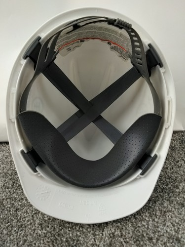 MSA Hard Hat Tyson Branded Cap Style Class E White Medium CSA Z94.1-15 TYPE 1 - Picture 5 of 11