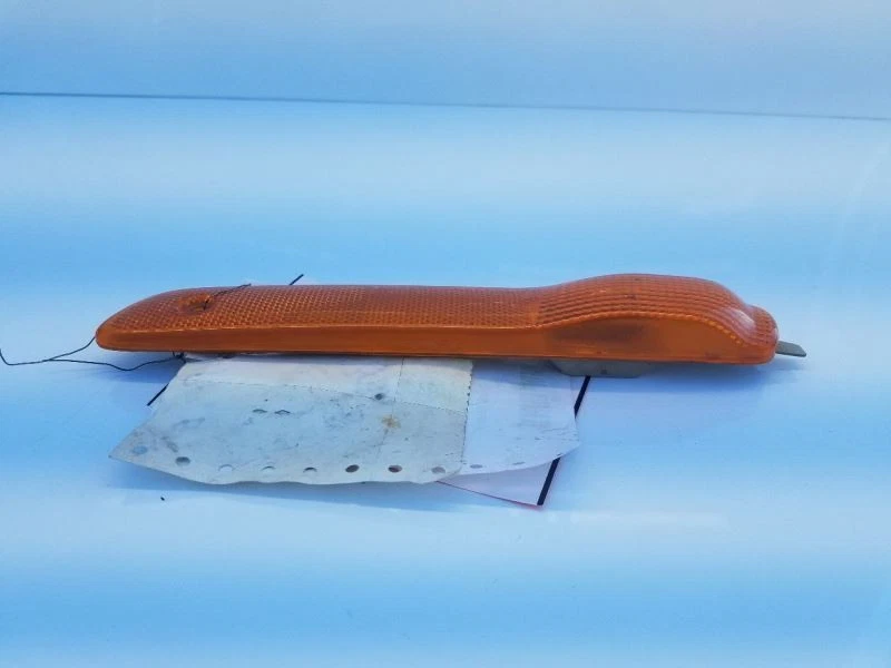 Luz de estacionamiento/esquina del conductor marcador lateral cupé se adapta a 97-00 Saturn sedán OEM Foto 2 de 4