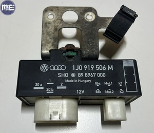 Seat Ibiza 6L Steuergerät Kühlerlüfter Gebläse Motor 1J0919506M