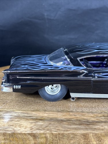 The Danbury Mint 1958 Chevrolet Impala Street Machine 1/24 Scale Model - Picture 16 of 22