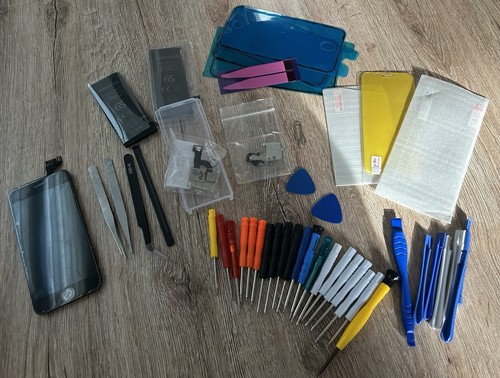 iPhone 6S X 12 Ersatzteile Set Reparatur Werkzeug Display Akku Kamera Schrauben