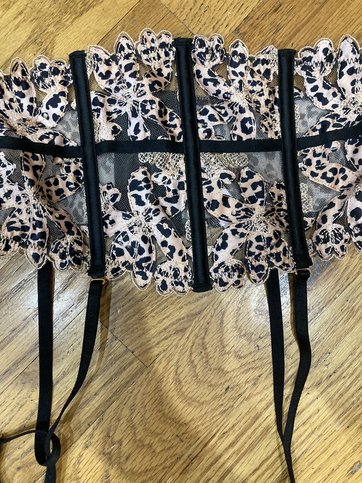 Victoria Secret Garter Belt Waist Cincher Embroidered Leopard Floral