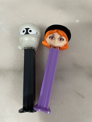 Holiday HALLOWEEN Witch Ginger Freckles Red Hair Black Hat & Mummy Candy PEZ