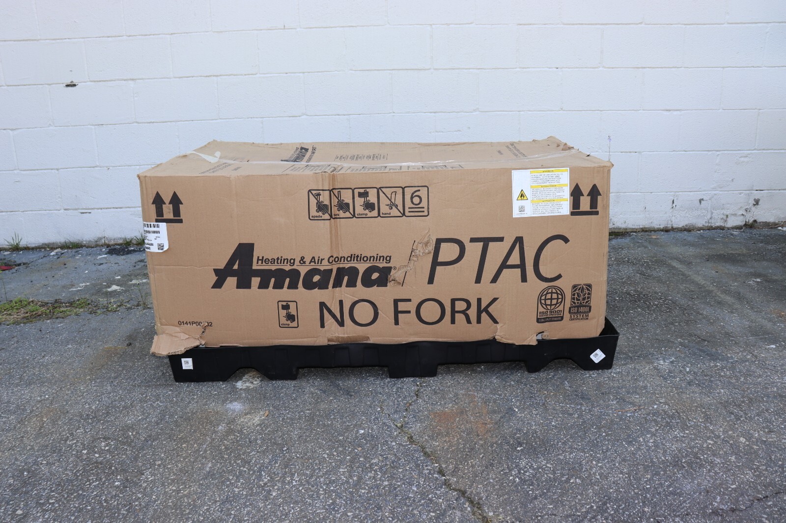 Amana HEC124J35AXXX 12k BTU Capacity, Packaged Terminal Air Conditioner