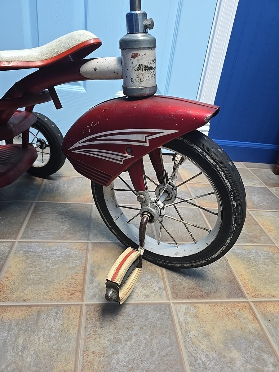 Vintage MURRAY Kid's TRICYCLE Metal Step-Up/Whitewall Tires 1950's