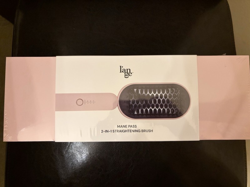 L'ange Mane Pass 2-in-1 Straightening Brush Blush Pink Ceramic Adjustable Heat