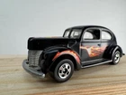 Vintage 1982 Hot Wheels Black w Flames 1940 Ford 2 Dr Sedan Hot Rod 1/64 Diecast