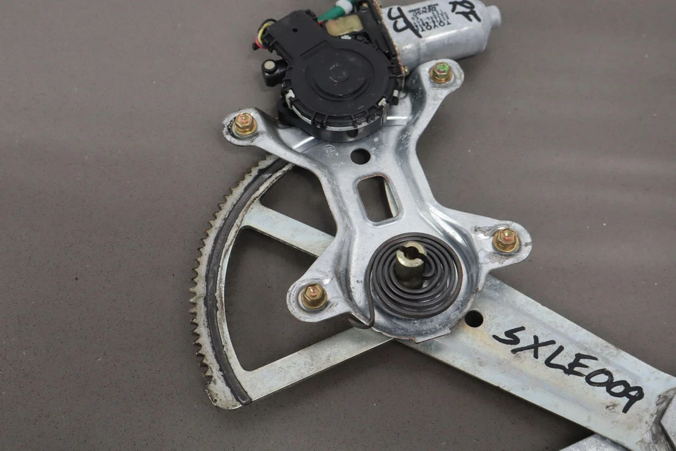 98-07 雷克萨斯 LX470 陆地巡洋舰 V8 右乘客前窗调节器已测试 — 第 3/4 张图片