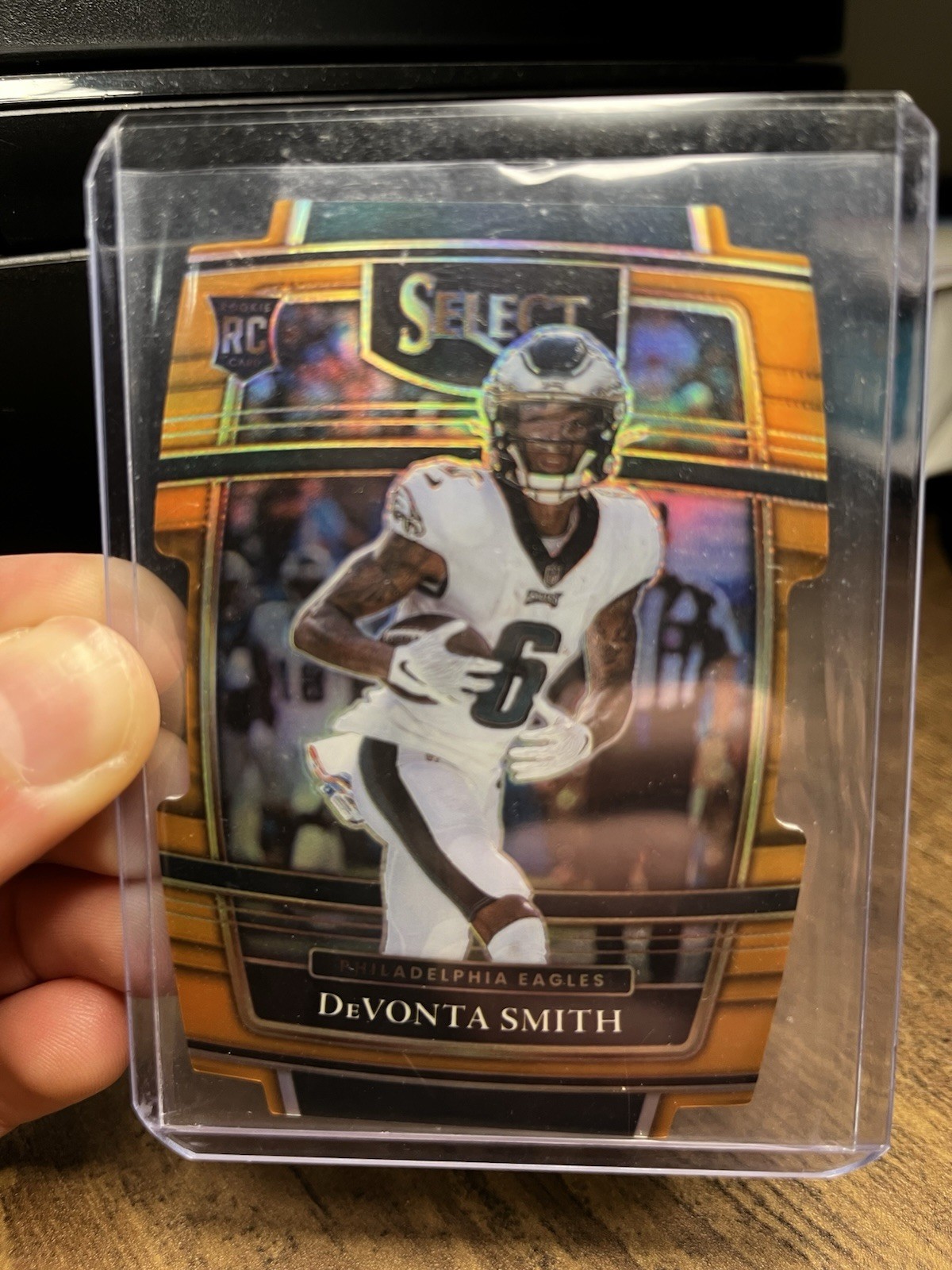 2021 Panini Select - Concourse Devonta Smith #49 Orange Prizm Die-Cut /249 (RC)